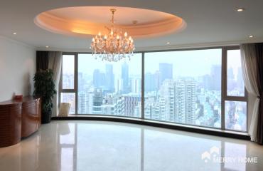 High floor, wonderful view, big layout rent in Shimao Riviera Garden